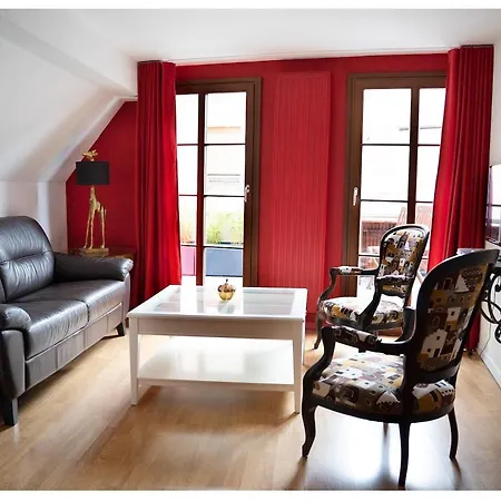Maison De De 2 Jusqu'a 6 Personnes Avec Garage Et Terrasse Apartmán *